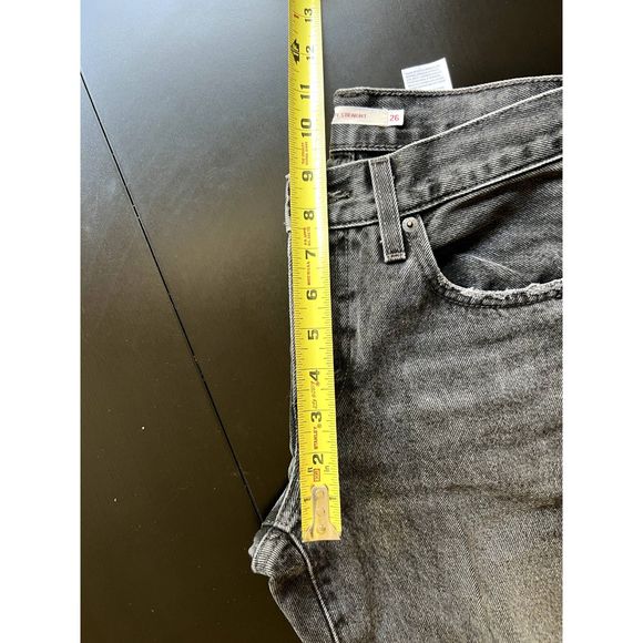 Levis Women Middy Straight Jeans, Washed Black, Size W26, red tab, zip fly jeans - Picture 13 of 16